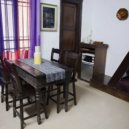 Nq Vintage House-2